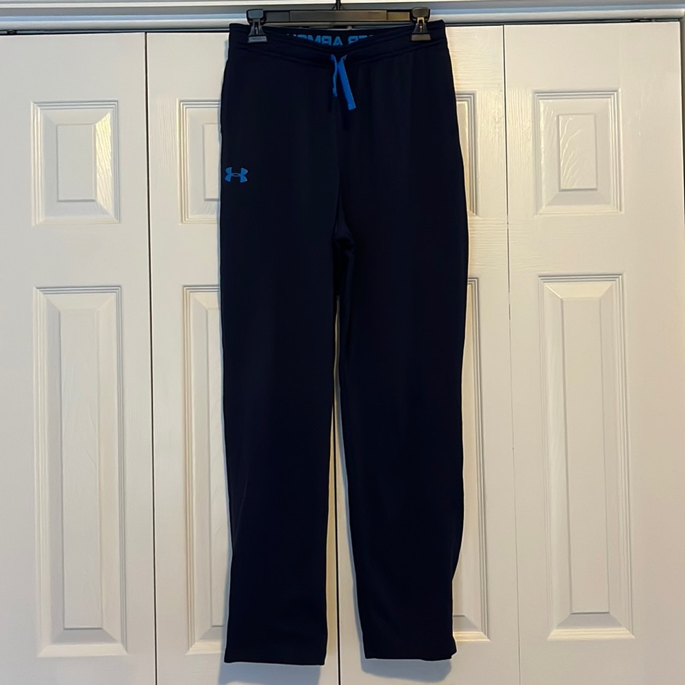 Under Armour pants    Boys YXL